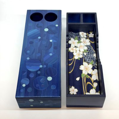 Plumier en marqueterie de paille bleu