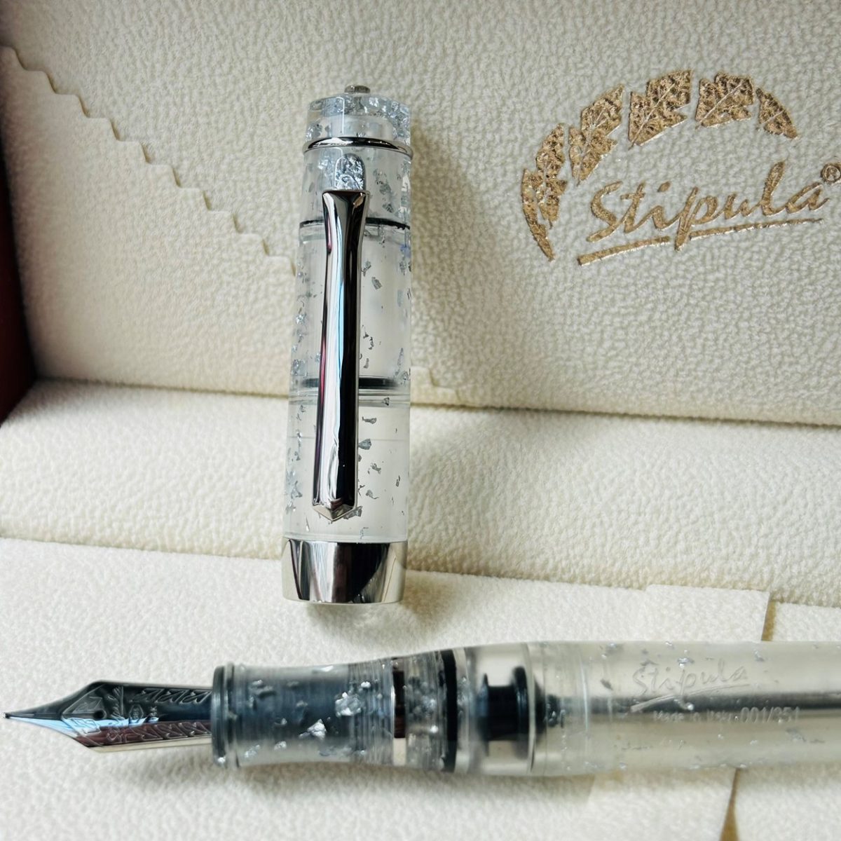 Foglia D'Argento Puro 999/1000 Per Alimenti - 110x110 Mm, Confezione Da 10 Fogli, Per Decorazione Dolci E Cocktail