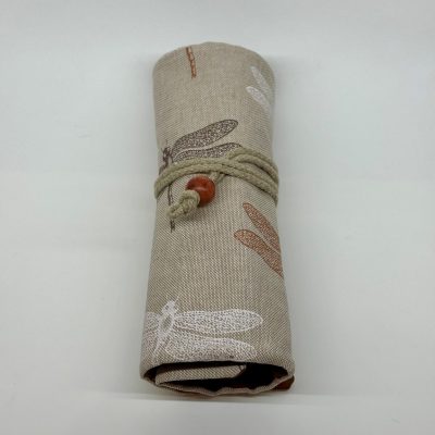 Roll à stylos pour 7 stylos "Motif Libellules sur fond écru"
